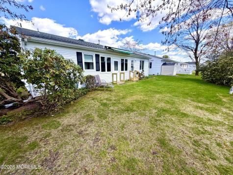 51 Eton Road Toms River NJ 08757