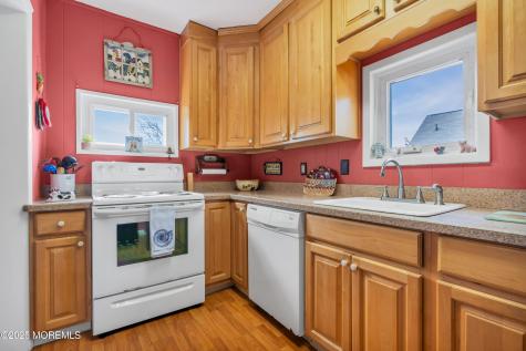67 W Washington Avenue Atlantic Highlands NJ 07716