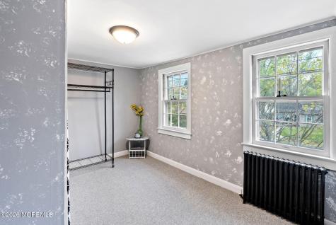33 Kossman Street East Brunswick NJ 08816