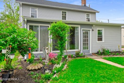 33 Kossman Street East Brunswick NJ 08816