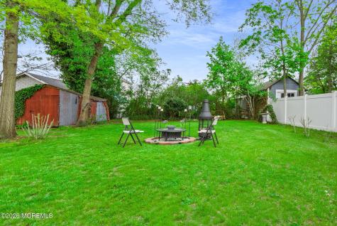 33 Kossman Street East Brunswick NJ 08816