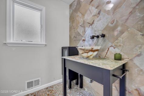 25 Surrey Lane Ocean Twp NJ 07712