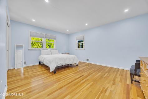 25 Surrey Lane Ocean Twp NJ 07712