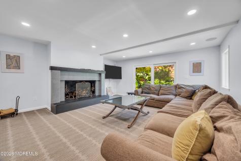 25 Surrey Lane Ocean Twp NJ 07712