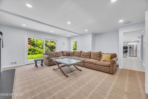 25 Surrey Lane Ocean Twp NJ 07712