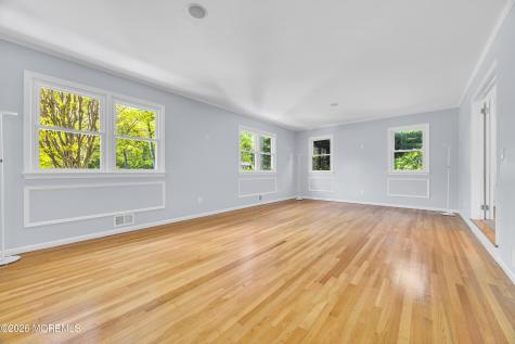 25 Surrey Lane Ocean Twp NJ 07712