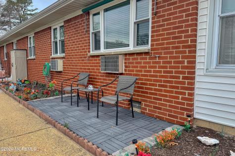 175 Columbine Avenue Whiting NJ 08759