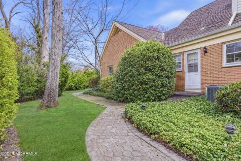 886 Ocean View Drive Toms River NJ 08753