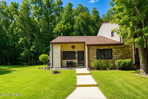 99 Arrowood Road Manalapan NJ 07726