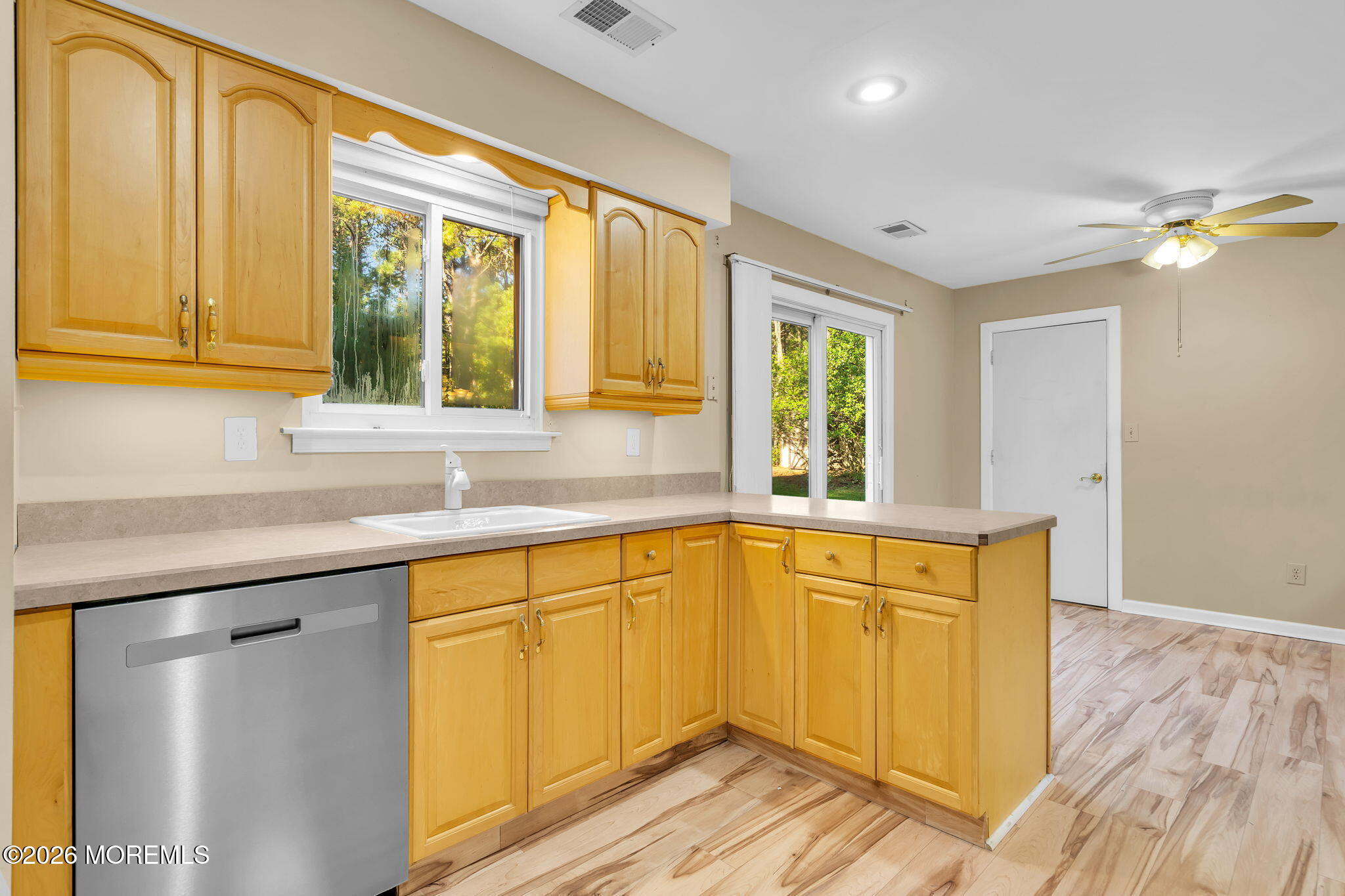 1560 Zeppelin Avenue Manchester NJ 08759