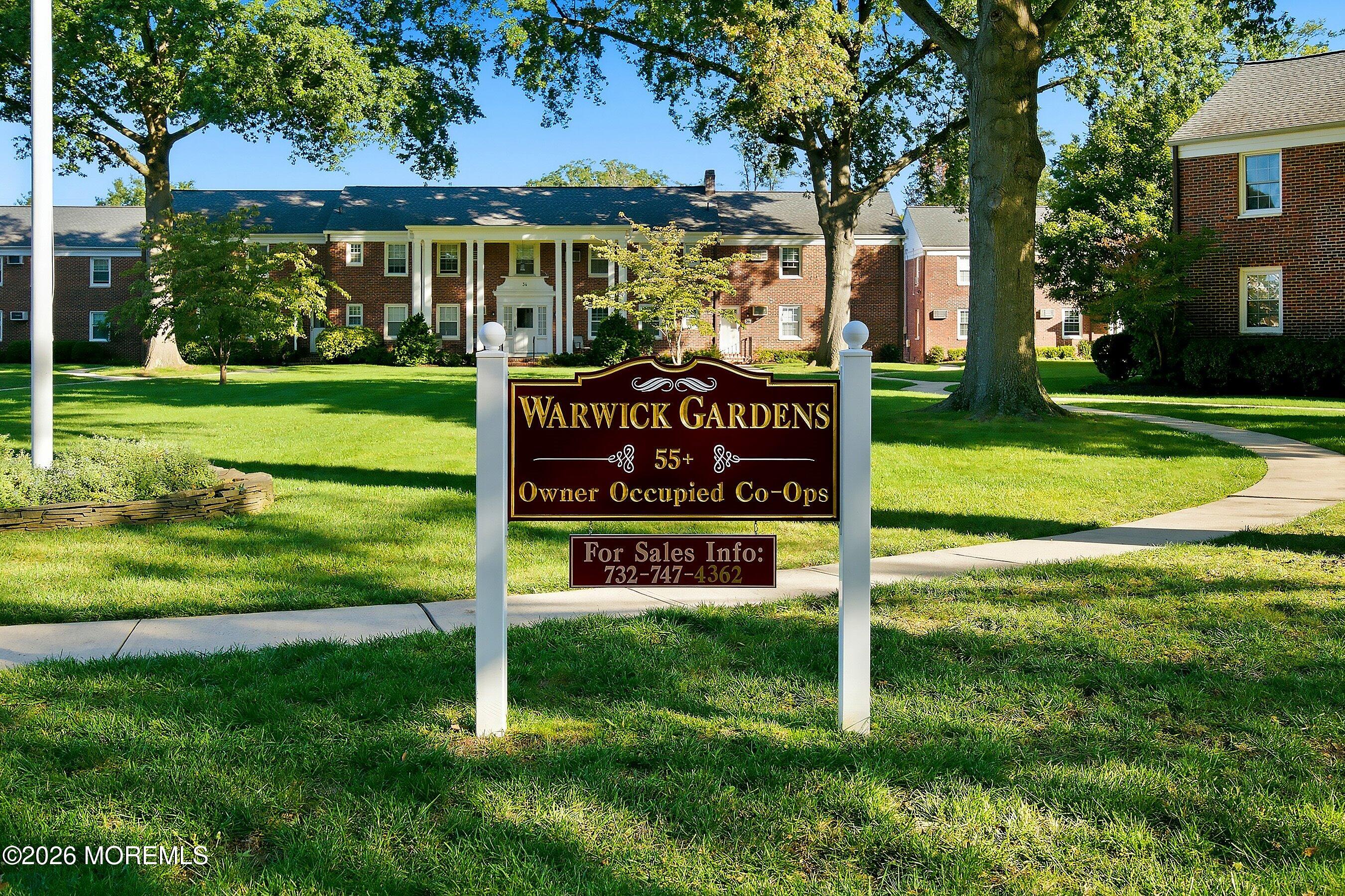 22 Pinckney Road Red Bank NJ 07701