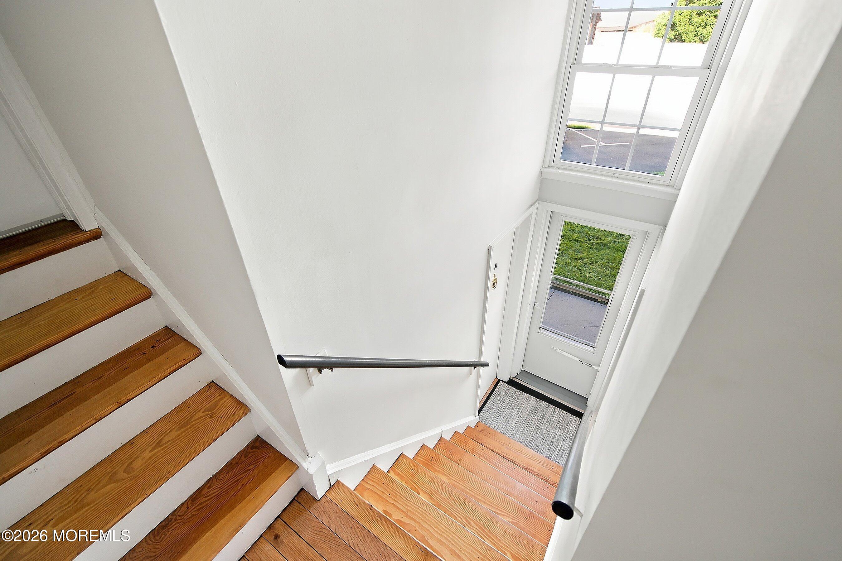 22 Pinckney Road Red Bank NJ 07701