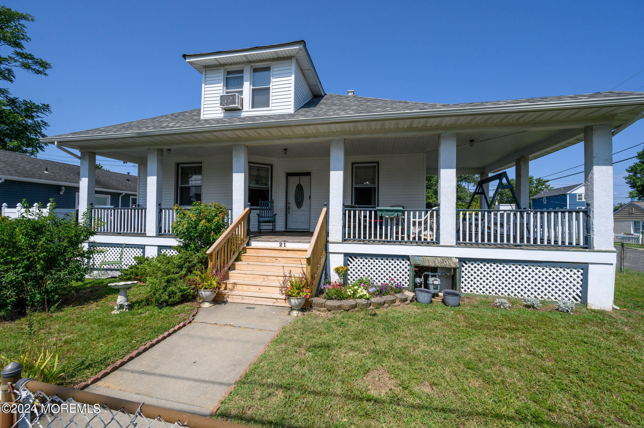 21 Willow Street Keansburg NJ 07734