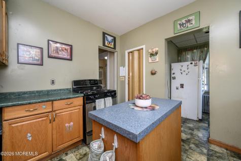 21 Willow Street Keansburg NJ 07734