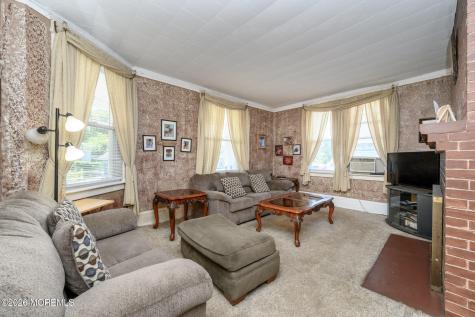 21 Willow Street Keansburg NJ 07734