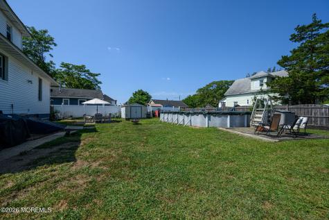 21 Willow Street Keansburg NJ 07734