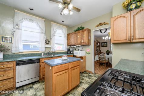 21 Willow Street Keansburg NJ 07734