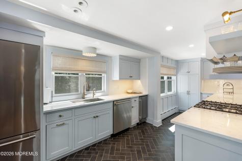 23 Kemp Avenue Fair Haven NJ 07704