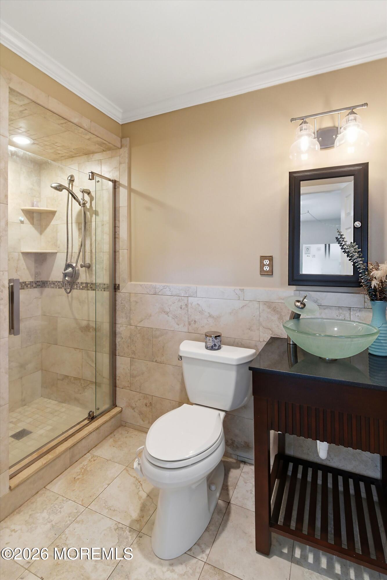16 E Pleasant Avenue Sewaren NJ 07077