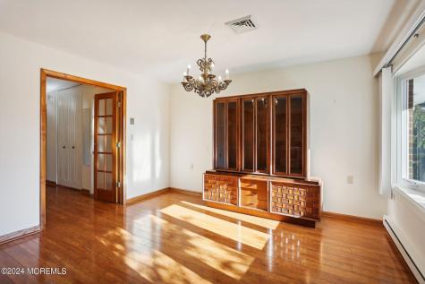 961b Argyll Circle Lakewood NJ 08701
