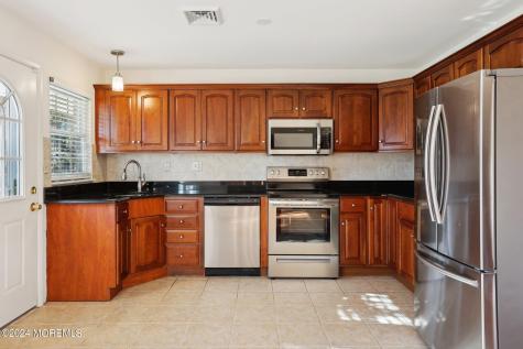 961b Argyll Circle Lakewood NJ 08701