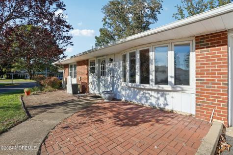 961b Argyll Circle Lakewood NJ 08701