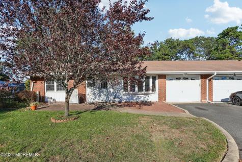 961b Argyll Circle Lakewood NJ 08701
