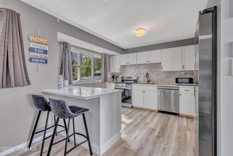 138 Gary Drive Hamilton NJ 08690