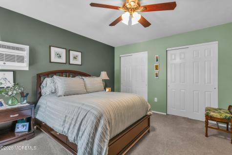 166 Cross Slope Court Manalapan NJ 07726