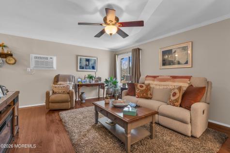 166 Cross Slope Court Manalapan NJ 07726