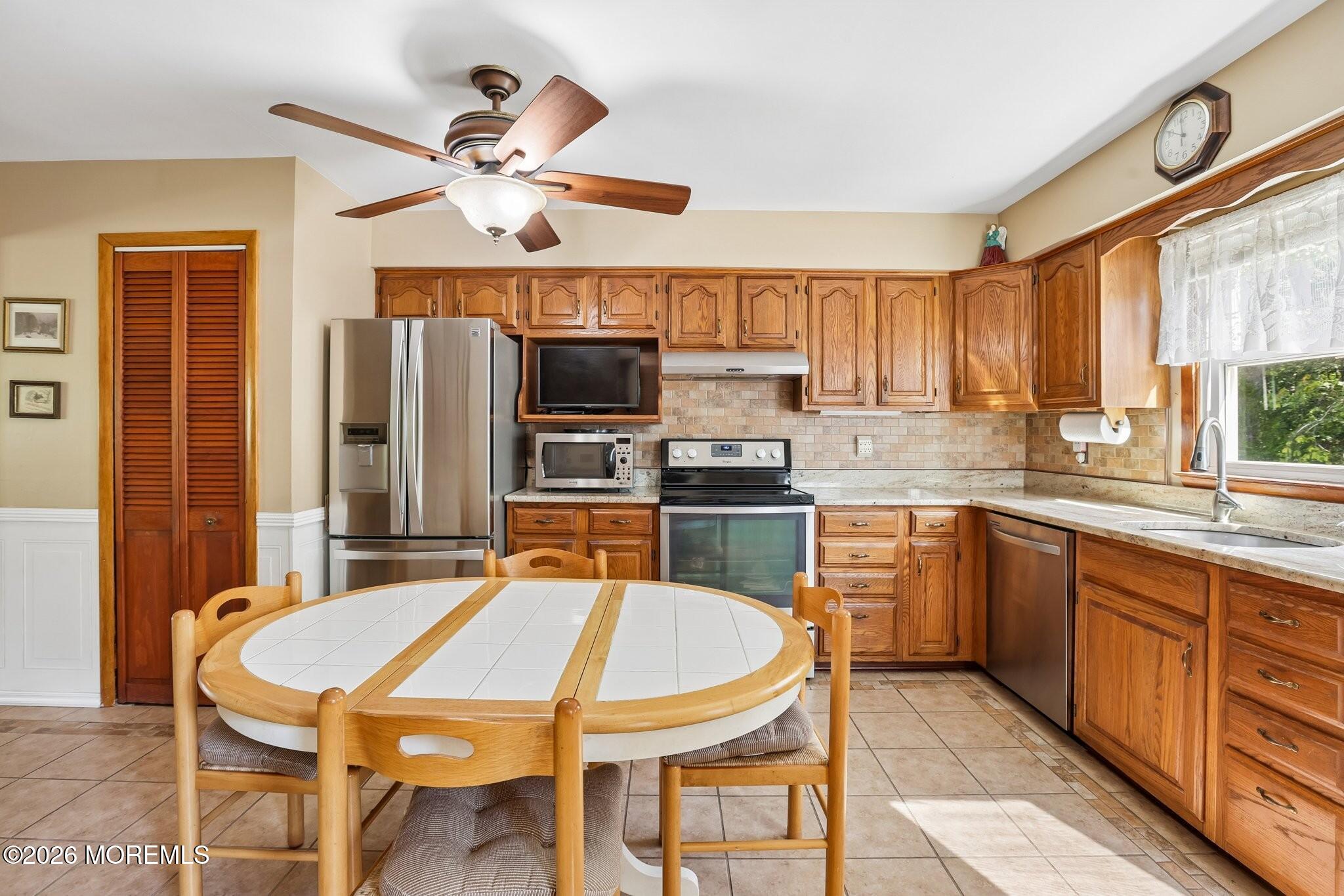 683 Vaughn Avenue Toms River NJ 08753