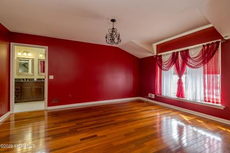 137 Kentucky Way Freehold NJ 07728