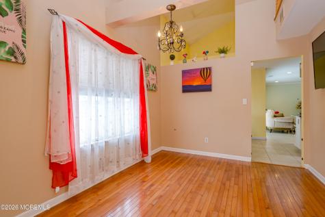 137 Kentucky Way Freehold NJ 07728