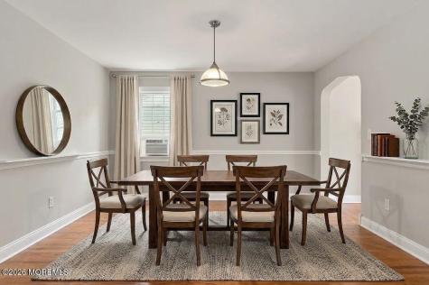 9 Hedge Street Toms River NJ 08753