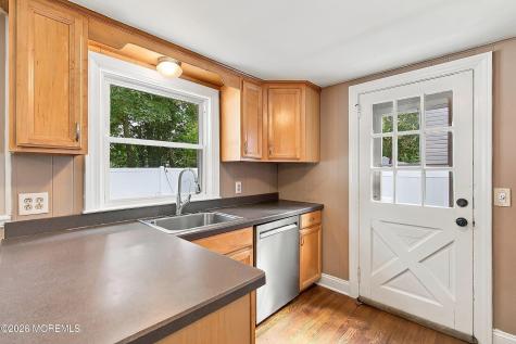 9 Hedge Street Toms River NJ 08753