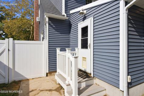9 Hedge Street Toms River NJ 08753