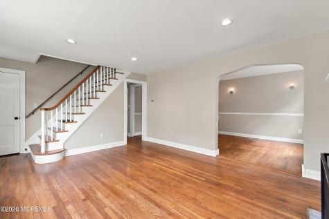 9 Hedge Street Toms River NJ 08753