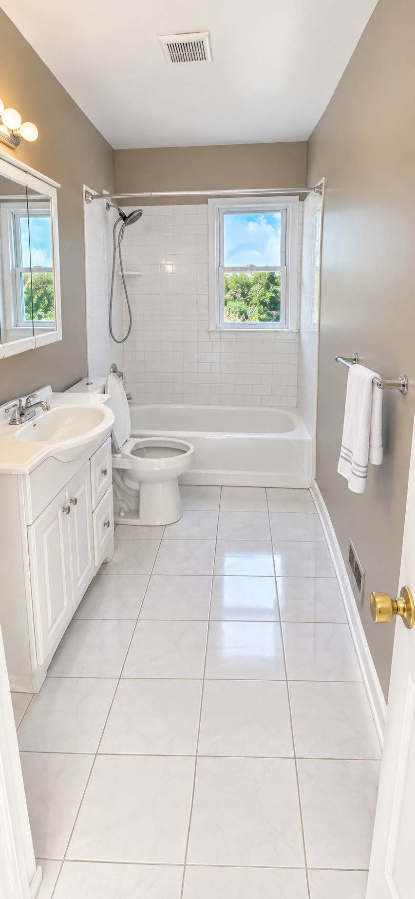 12 Arno Street Oakhurst NJ 07755
