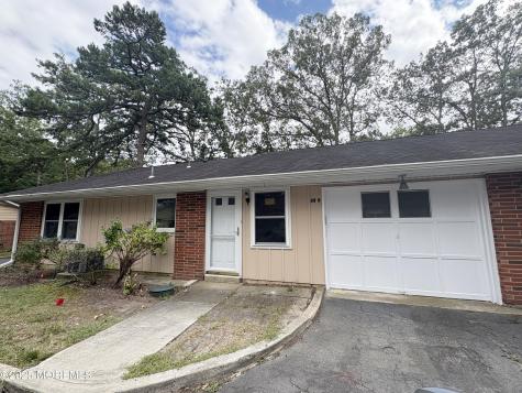 119 Buckingham Drive Lakewood NJ 08701