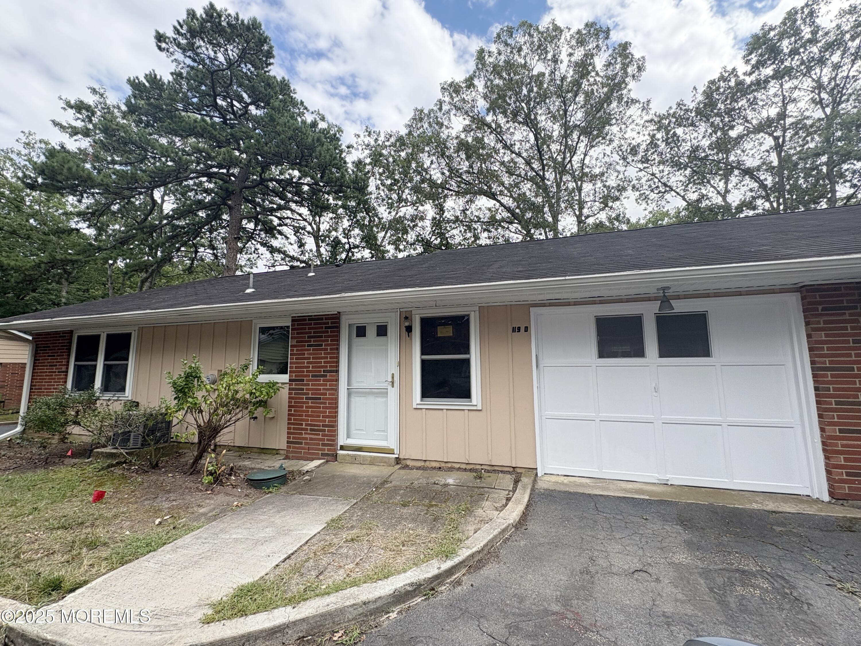119 Buckingham Drive Lakewood NJ 08701