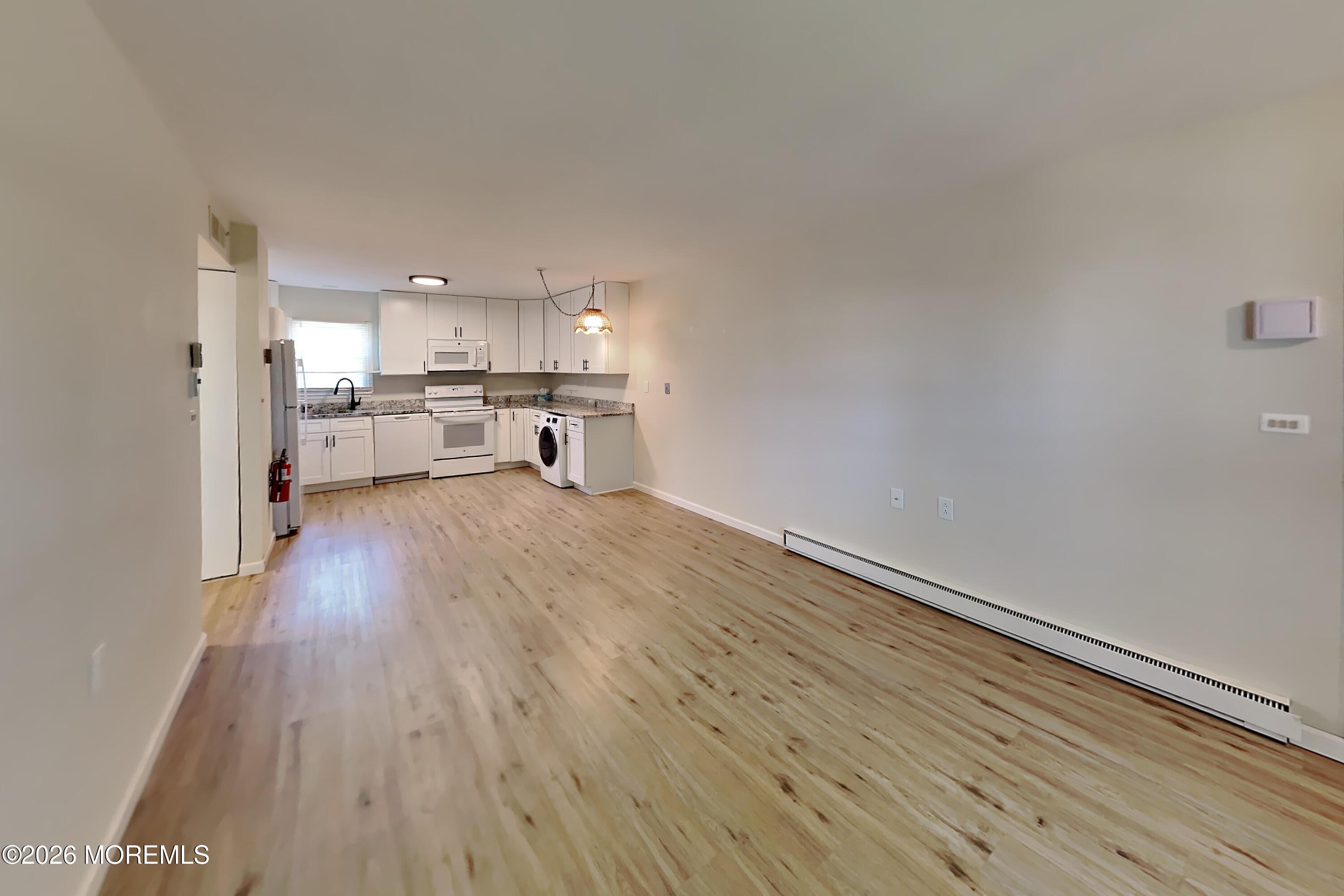 48E Cambridge Court Lakewood NJ 08701