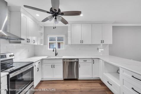 8 Venezia Street Toms River NJ 08757
