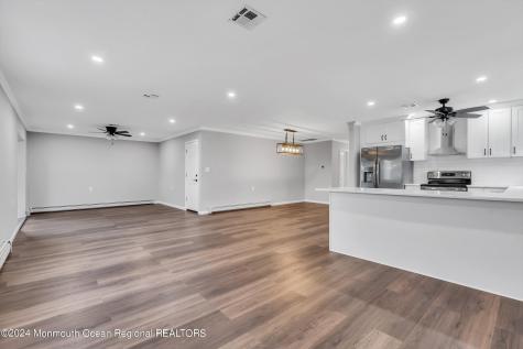 8 Venezia Street Toms River NJ 08757