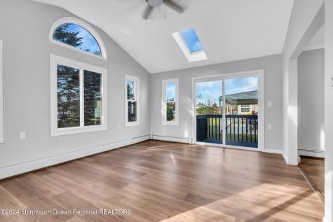 8 Venezia Street Toms River NJ 08757