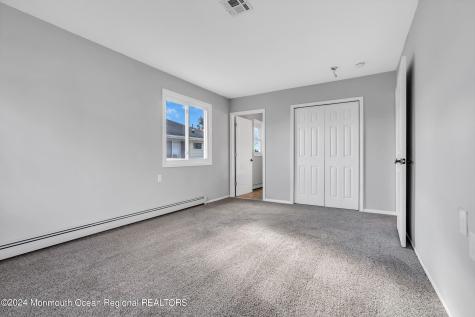 8 Venezia Street Toms River NJ 08757