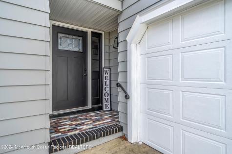 8 Venezia Street Toms River NJ 08757