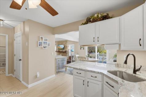 767 Buccaneer Lane Manahawkin NJ 08050