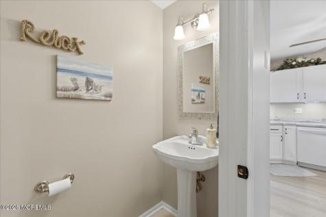 767 Buccaneer Lane Manahawkin NJ 08050