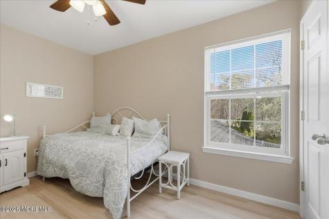 767 Buccaneer Lane Manahawkin NJ 08050