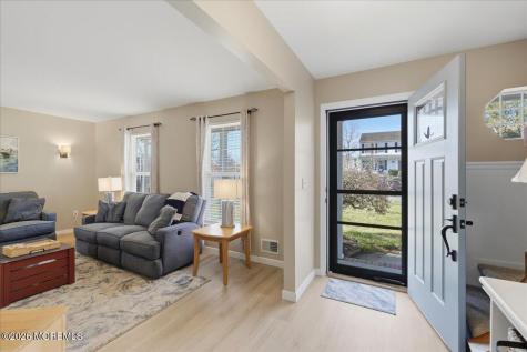 767 Buccaneer Lane Manahawkin NJ 08050